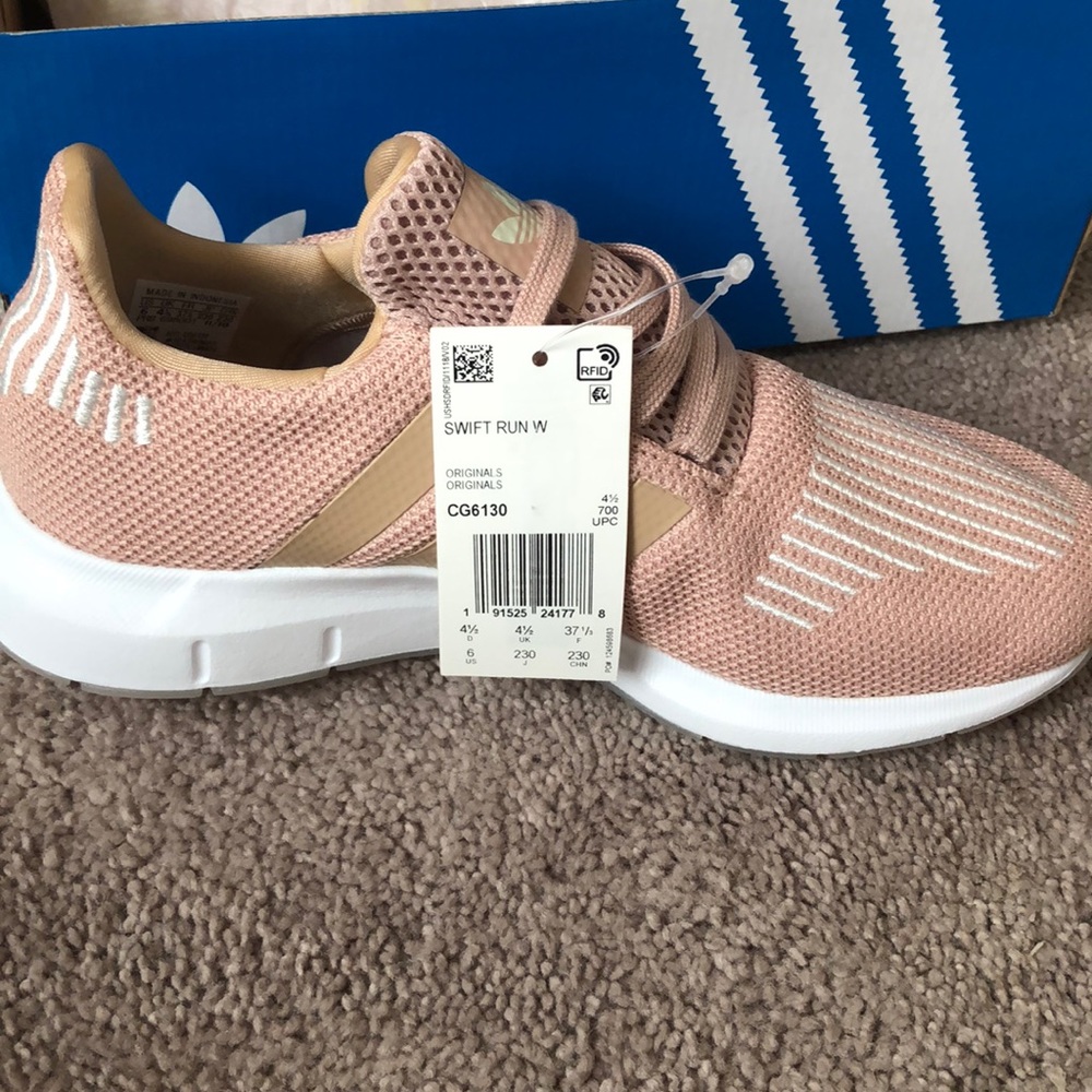 Adidas Swift Run Adidas